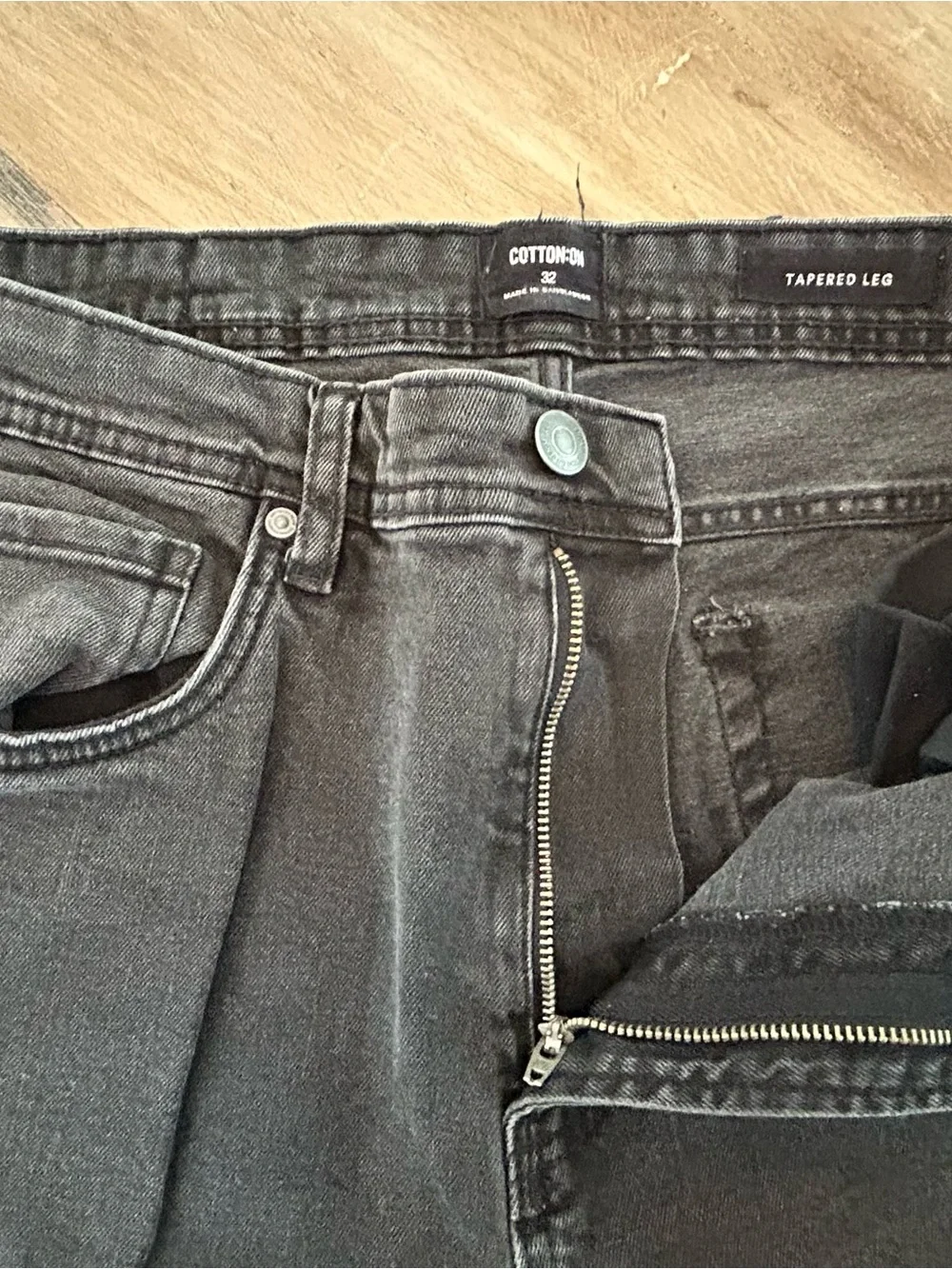 Cotton On Men's Slim Straight Jeans in Washed Black